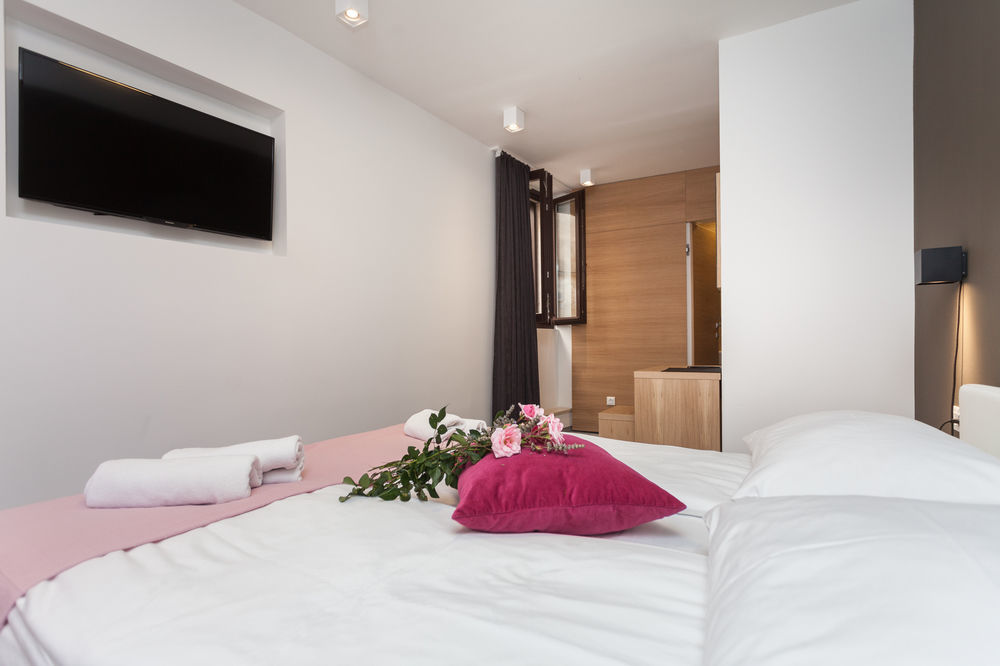 Villa Castrum Rovinj Exterior foto